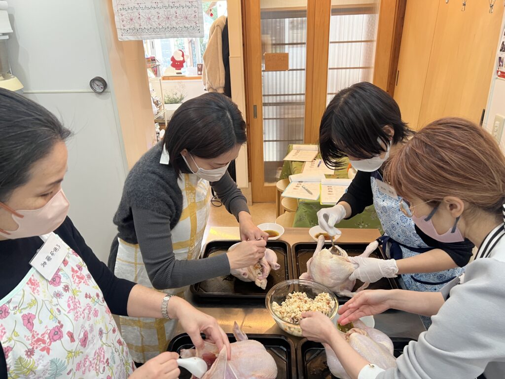 a-ta-sant'e　大阪市阿倍野区桃ヶ池町　低糖質パン教室　米粉パン教室　京都江部粉　丸鶏レッスン　利野郁枝