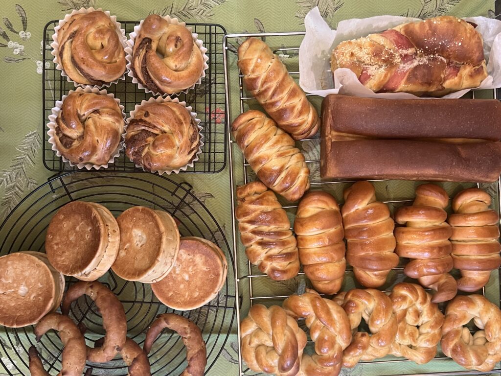 a-ta-sant'e 大阪市阿倍野区桃ヶ池町 低糖質パン教室 米粉パン教室 京都江部粉 コンプリートコース 利野郁枝