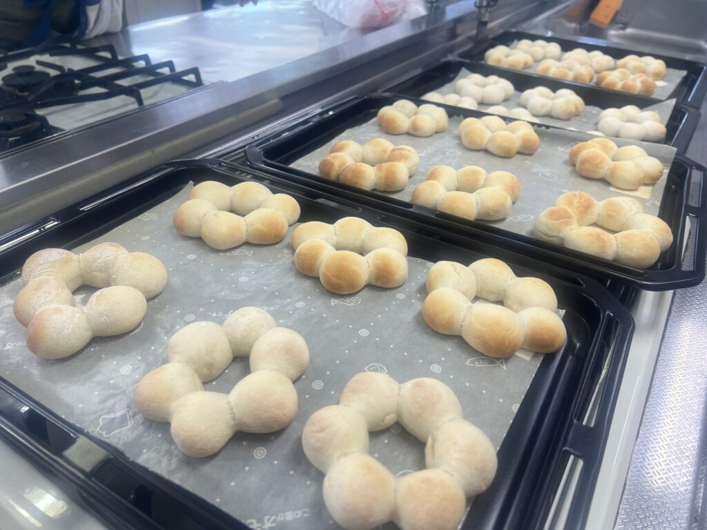 a-ta-sant'e　大阪市阿倍野区桃ヶ池町　低糖質パン教室　米粉パン教室　利野郁枝